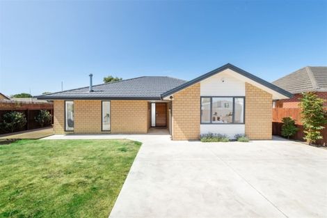 Photo of property in 3b Dickson Crescent, Hornby, Christchurch, 8042
