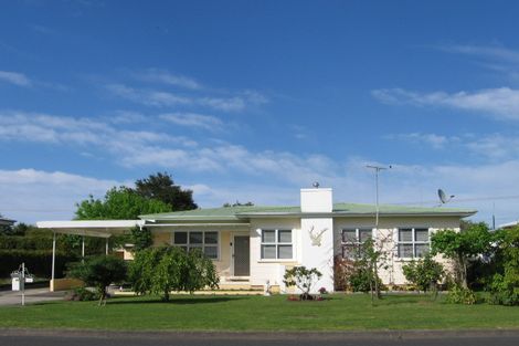 Photo of property in 18 Cochrane Street, Elgin, Gisborne, 4010