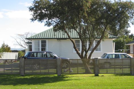 Photo of property in 11 Matai Street, Edgecumbe, 3120