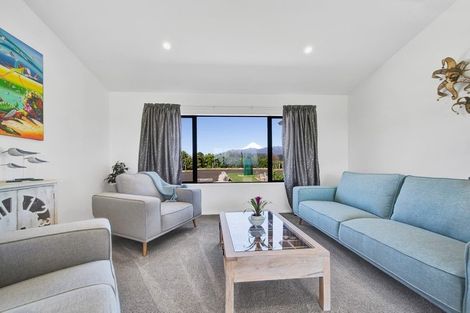 Photo of property in 196 Koru Road, Omata, New Plymouth, 4374