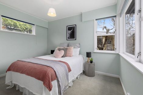 Photo of property in 19a Tawa Terrace, Tawa, Wellington, 5028