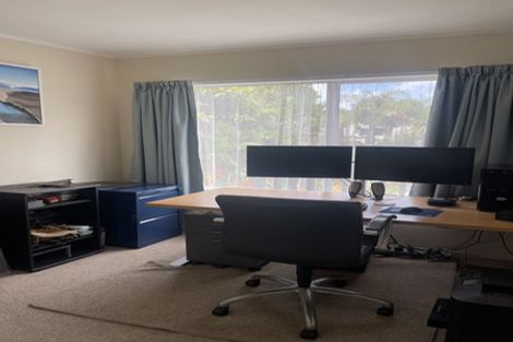 Photo of property in 42 Oaktree Avenue, Browns Bay, Auckland, 0630