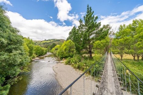 Photo of property in 1423 Akatarawa Road, Akatarawa Valley, Upper Hutt, 5372