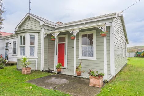 Photo of property in 17 Kelvin Street, Aramoho, Whanganui, 4500