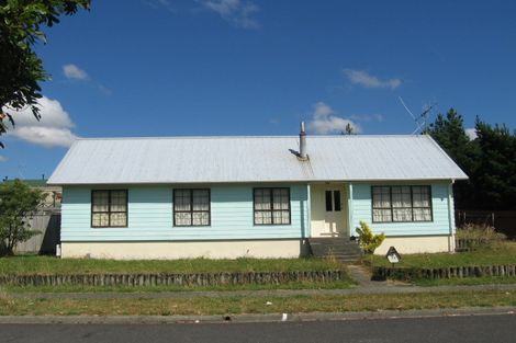 Photo of property in 10 Moonstone Grove, Birchville, Upper Hutt, 5018