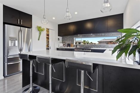 Photo of property in 12 Ruru Place, Oxford, 7430