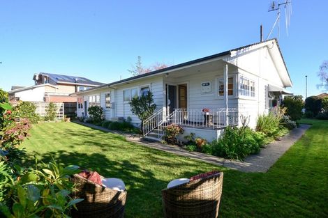 Photo of property in 6 Dalethorpe Avenue, Fairfield, Hamilton, 3214