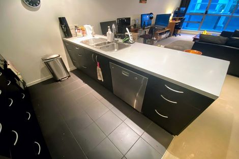 Photo of property in 3g/1 Hanson Street, Mount Cook, Wellington, 6021