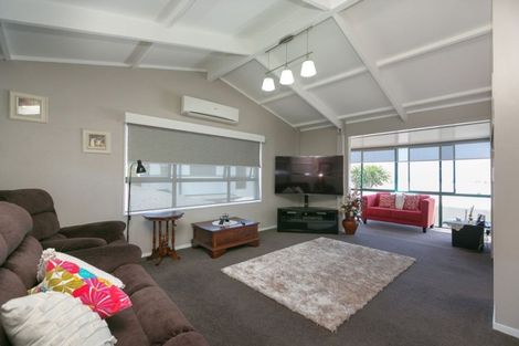 Photo of property in 4 Cutfield Road, New Plymouth, 4310