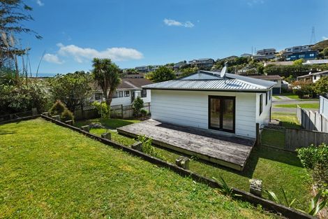 Photo of property in 58 Albatross Close, Whitby, Porirua, 5024