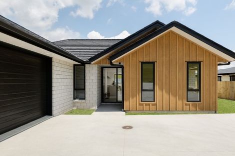 Photo of property in 68 Whakaturou Crescent, Pyes Pa, Tauranga, 3112