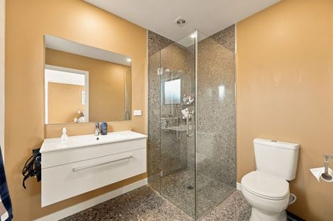 Photo of property in 120 Rob Roy Lane, Wanaka, 9305