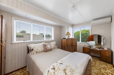 Photo of property in 16 Alamein Terrace, Mount Albert, Auckland, 1025