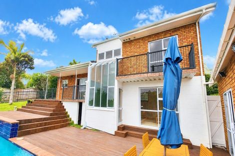 Photo of property in 21 Waipuia Place, Greenhithe, Auckland, 0632