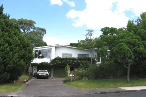 Photo of property in 10 Salamanca Road, Sunnynook, Auckland, 0620