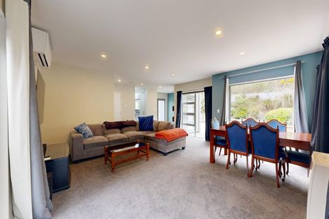 Photo of property in 30b Erlestoke Crescent, Churton Park, Wellington, 6037