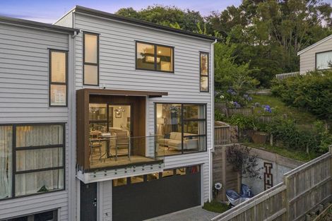 Photo of property in 74e Langana Avenue, Browns Bay, Auckland, 0630