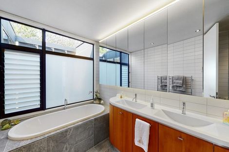 Photo of property in 6a Kowhai Street, Takapuna, Auckland, 0622