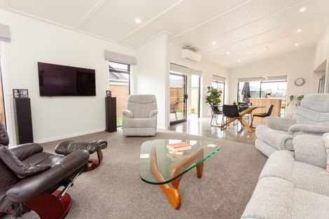 Photo of property in 11 Peakedale Drive, Matamata, 3400