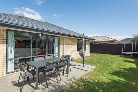 Photo of property in 9 Sweet Waters Place, Woolston, Christchurch, 8023