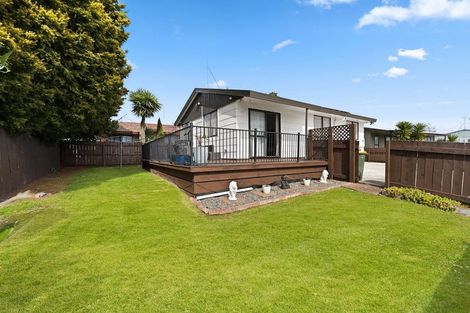 Photo of property in 49 Crawshaw Drive, Nawton, Hamilton, 3200