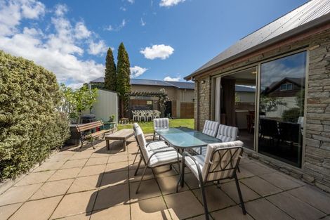 Photo of property in 35 Larch Crescent, Alexandra, 9320