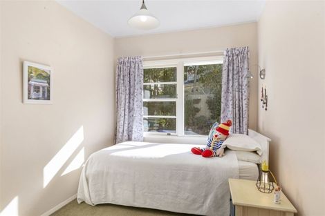 Photo of property in 13 Baroda Street, Khandallah, Wellington, 6035