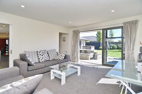 Photo of property in 12b Watkins Drive, Rangiora, 7400