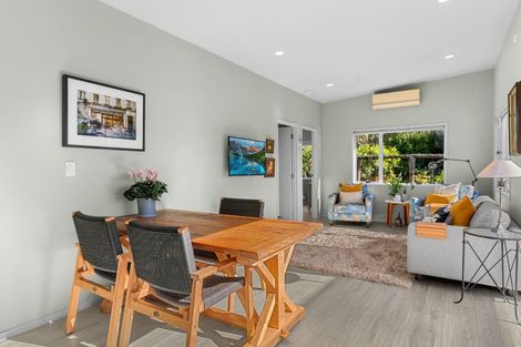 Photo of property in 37 Grove Road, Mangawhai Heads, Mangawhai, 0505