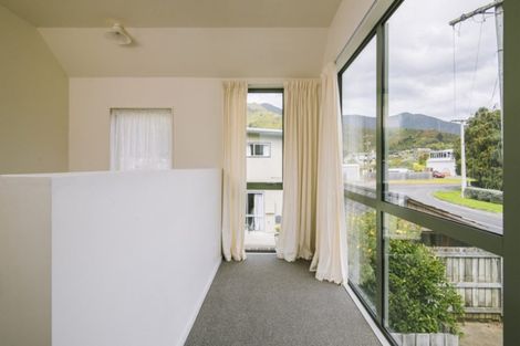 Photo of property in 2 Marina Drive, Waikawa, Picton, 7220