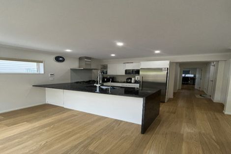 Photo of property in 37 Stockport Grove, Churton Park, Wellington, 6037