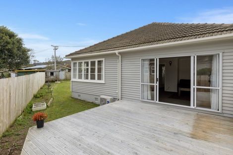 Photo of property in 2 Biddle Crescent, Taita, Lower Hutt, 5011