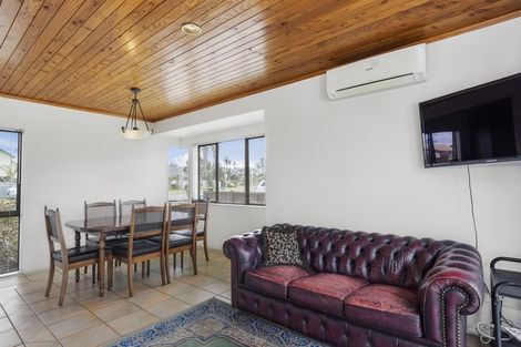 Photo of property in 54 Sunrise Avenue, Mount Maunganui, 3116