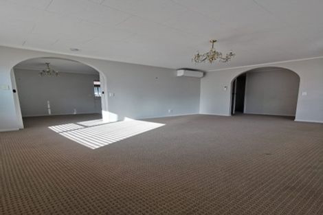 Photo of property in 451b Mount Albert Road, Mount Roskill, Auckland, 1041