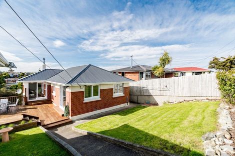 Photo of property in 7 Glendevon Place, Vauxhall, Dunedin, 9013