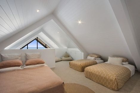 Photo of property in 10b Beach Road, Waihi Beach, 3611