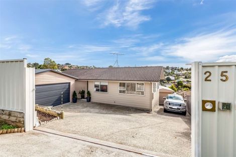 Photo of property in 25 Nor'east Drive, Northcross, Auckland, 0632