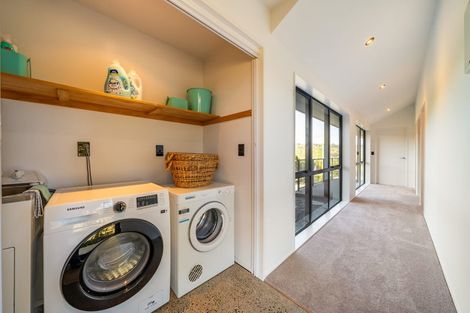Photo of property in 3 Coroglen Rise, Pukerua Bay, 5026