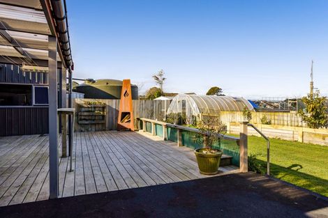 Photo of property in 280 Austin Road, Normanby, Hawera, 4673