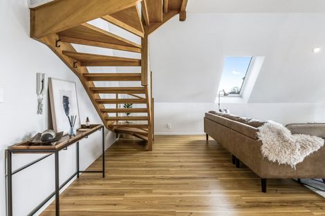 Photo of property in 22/15 Peterborough Street, Christchurch Central, Christchurch, 8013