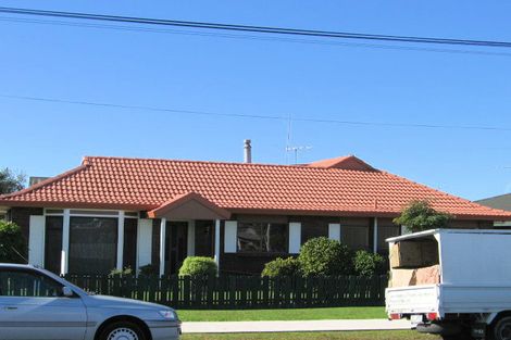 Photo of property in 13 Pine Road, Orewa, 0931