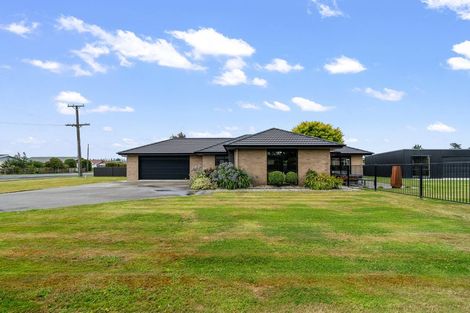 Photo of property in 134 Seaward Road, Edendale, 9825
