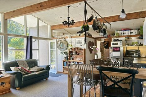 Photo of property in 32 Phillips Street, Tikokino, Waipawa, 4273