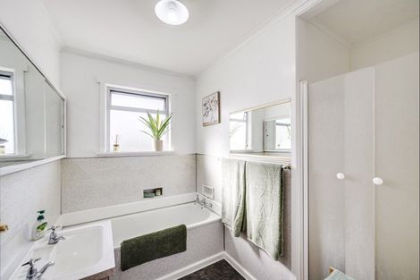 Photo of property in 21 Waterworth Avenue, Onekawa, Napier, 4110