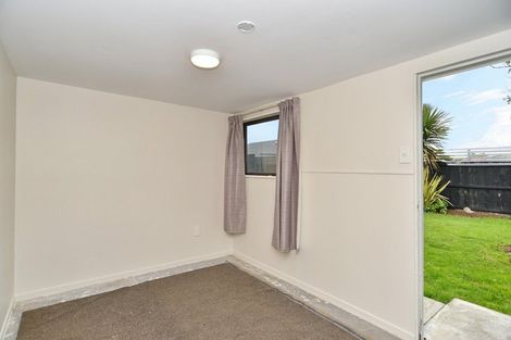 Photo of property in 132 Pacific Road, North New Brighton, Christchurch, 8083
