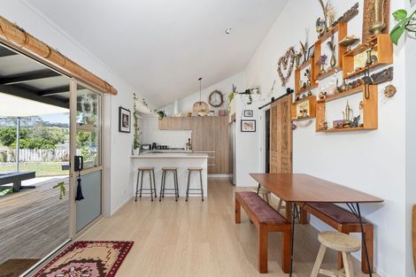 Photo of property in 28 Charles Green Drive, Cooks Beach, Whitianga, 3591