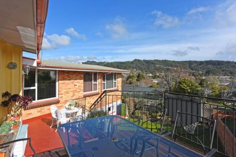 Photo of property in 31 Dowling Grove, Silverstream, Upper Hutt, 5019