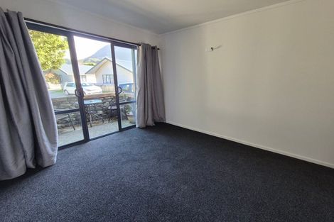 Photo of property in 4 Heather Place, Picton, 7220