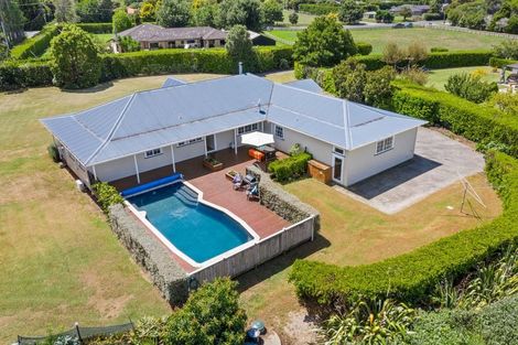 Photo of property in 31c Koraha Road, Kumeu, 0892