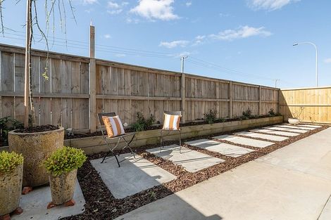 Photo of property in 912a Papamoa Beach Road, Papamoa Beach, Papamoa, 3118